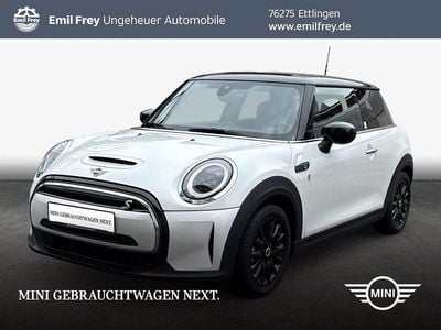 Gebraucht Mini Cooper SE Classic 135 kW (184 PS) 2023 Nanuq white metallic Kleinwagen