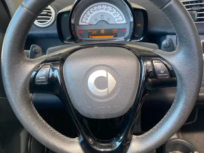 Gebraucht Smart ForTwo Cabrio Passion 84 PS (61 kW) 2011 Weiß Cabrio