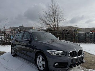 Gebraucht BMW 118 Advantage 136 PS (100 kW) 2017 Grau Kleinwagen