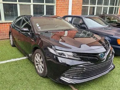 Gebraucht Toyota Camry Business Edition 178 PS (130 kW) 2021 Schwarz Limousine