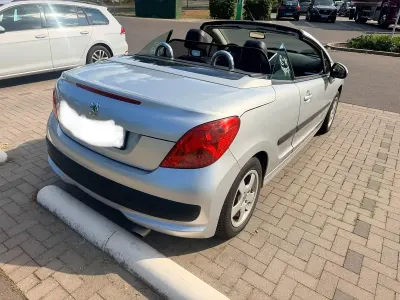 Gebraucht Peugeot 207 CC 120 PS (88 kW) 2007 Cabrio