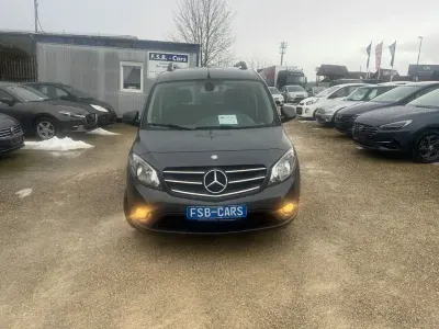 Używany Mercedes Citan 111 110 KM (80 kW) 2018 Szary Kombi