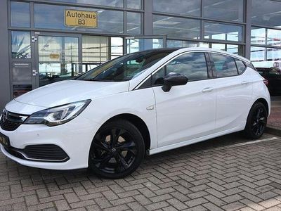 Weiß Gebraucht 2018 Opel Astra OPC Limousine | 12.921 € (Guter Preis)