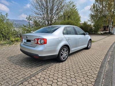 Usata VW Golf IV 102 CV (75 kW) 2006 Grigio Berlina