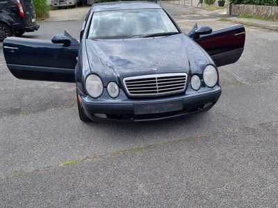 Mercedes CLK320
