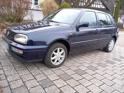 Usata VW Golf III Family 75 CV (55 kW) 1997 Blu Utilitaria