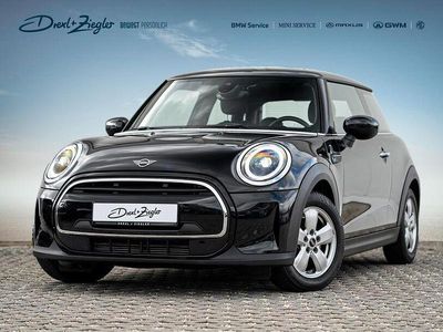 Gebraucht Mini Cooper Essential 136 PS (100 kW) 2023 Midnight black metallic Kleinwagen