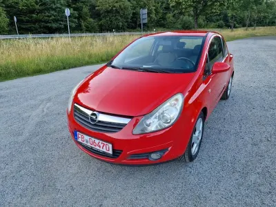 Gebraucht Opel Corsa 60 PS (44 kW) 2009 Rot Kleinwagen