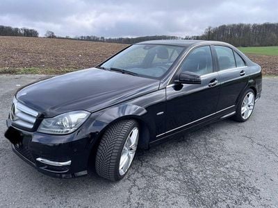 Gebraucht Mercedes C350 Avantgarde 306 PS (225 kW) 2011 Schwarz Limousine