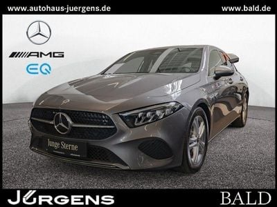 Mercedes A200