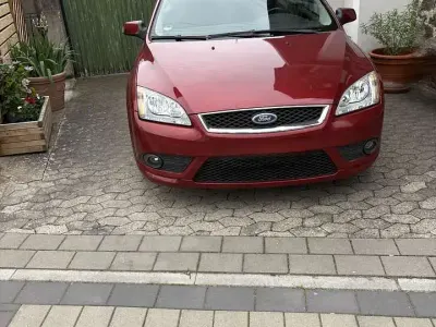 Gebraucht Ford Focus Cabriolet Trend 101 PS (74 kW) 2007 Cabrio