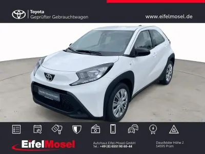 Gebraucht Toyota Aygo X Business Edition 72 PS (52 kW) 2025 Weiß SUV