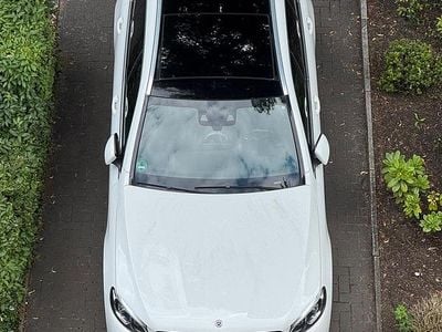 Mercedes GLC300