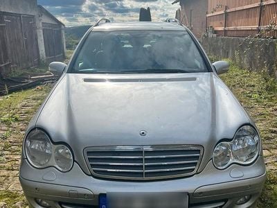Mercedes C220