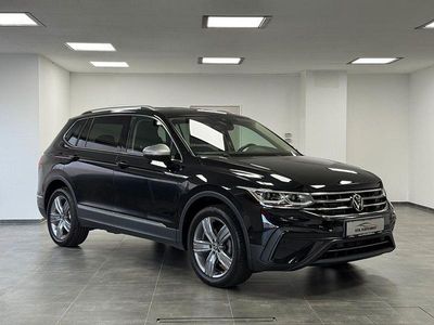 Schwarz Gebraucht 2023 VW Tiguan Allspace Life SUV | 30.690 € (Fairer Preis)