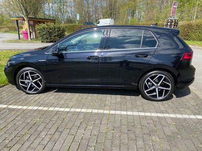 Gebraucht VW Golf VII United 150 PS (110 kW) 2021 Schwarz Kleinwagen