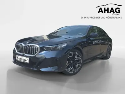 Gebraucht BMW 520 Comfort Edition 208 PS (152 kW) 2025 M carbonschwarz Limousine