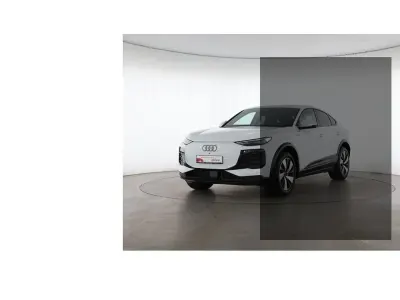 Gebraucht Audi Q6 Sportback e-tron Ambiente 185 kW (252 PS) 2025 Gletscherweiss SUV