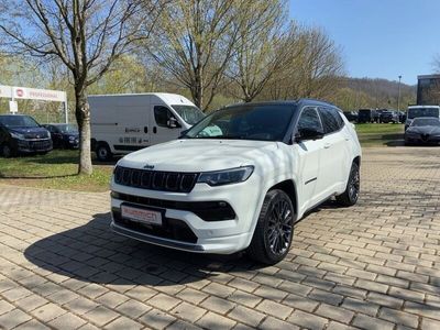 Zweifarblackierung alpine whi Gebraucht 2022 Jeep Compass SUV | 26.390 € (Etwas zu teuer)