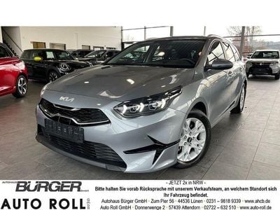 Lunarsilber metallic Gebraucht 2025 Kia Ceed Sportswagon Kombi | 22.970 € (Superpreis)
