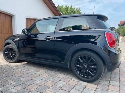 Gebraucht Mini One D 95 PS (69 kW) 2017 Schwarz Kleinwagen