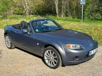 Używany Mazda MX5 Emotion 126 KM (92 kW) 2006 Szary Kabriolet