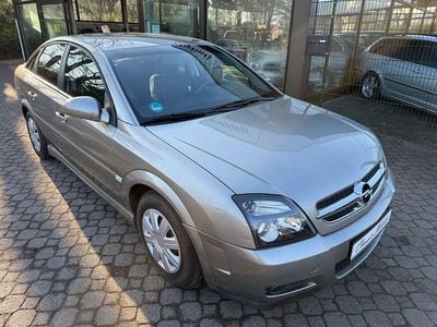 Grau Gebraucht 2003 Opel Vectra GTS Limousine | 3.450 € (Fairer Preis)
