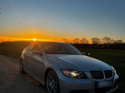 Brugt BMW 325 218 HK (160 kW) 2005 Sølv Sedan