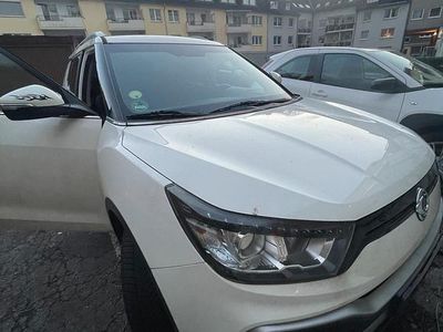Gebraucht SsangYong XLV 115 PS (84 kW) 2017 Weiß SUV