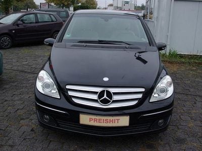 Mercedes B200