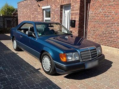 Usata Mercedes 230 132 CV (97 kW) 1989 Blu Coupé