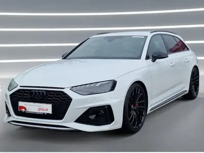 Gebraucht Audi RS4 Ambiente 450 PS (330 kW) 2023 Gletscherweiß metallic Kombi