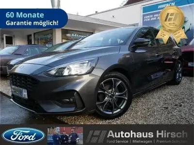 Używany Ford Focus ST-Line 120 KM (88 kW) 2020 Czarny Sedan/Limuzyna