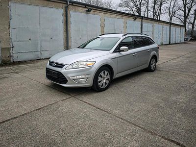 Gebraucht Ford Mondeo 120 PS (88 kW) 2011 Silber Kombi