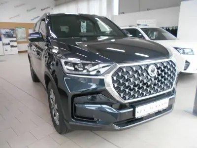 Neu SsangYong Rexton 201 PS (147 kW) 2026 Grau SUV