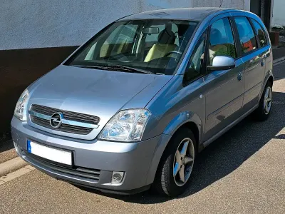 Używany Opel Meriva 100 KM (73 kW) 2003 Szary Minivan
