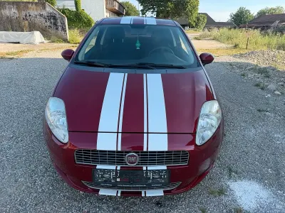 Gebraucht Fiat Punto 77 PS (56 kW) 2009 Rot Kleinwagen