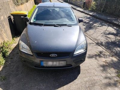 Gebraucht Ford Focus 105 PS (77 kW) 2004 Kleinwagen