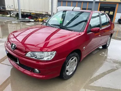 Occasion Peugeot 306 Style 88 PK (64 kW) 1999 Rood Stationwagen