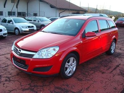 Gebraucht Opel Astra Edition 110 PS (80 kW) 2009 Rot Kombi