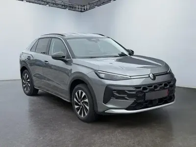 Neu VW T-Roc R-line 150 PS (110 kW) 2026 Grau SUV