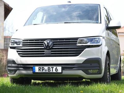 Gebraucht VW Multivan 204 PS (150 kW) 2021 Weiß Van / Kleinbus