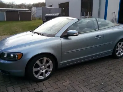 Używany Volvo C70 136 KM (100 kW) 2009 Niebieski Kabriolet