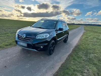 Usata Renault Koleos LIMITED 150 CV (110 kW) 2014 Nero SUV