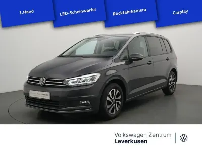 Gebraucht VW Touran Active 122 PS (89 kW) 2023 Grau Van / Kleinbus