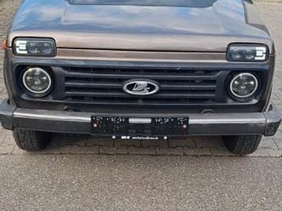Lada Urban
