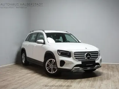 Gebraucht Mercedes GLB220 190 PS (139 kW) 2025 Weiß SUV