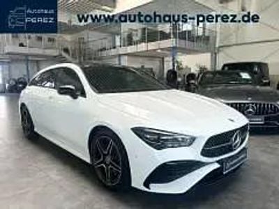 Gebraucht Mercedes CLA250 Shooting Brake Premium 224 PS (164 kW) 2023 Weiß Kombi