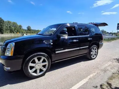 Gebraucht Cadillac Escalade 409 PS (300 kW) 2016 Schwarz SUV