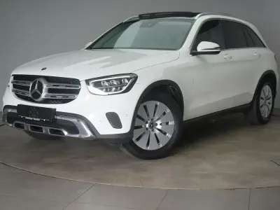Gebraucht Mercedes GLC220 194 PS (142 kW) 2022 Weiß SUV